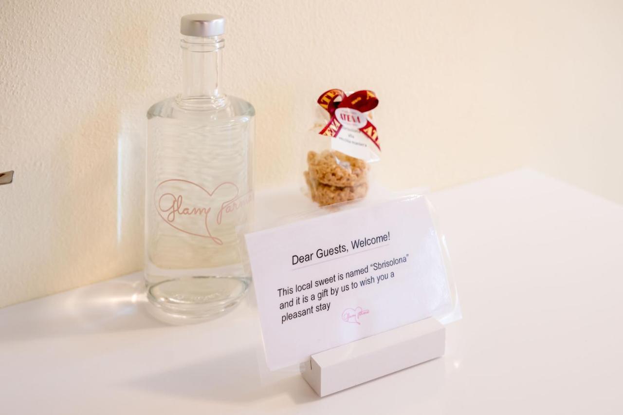 Glam Parma Hotell Eksteriør bilde