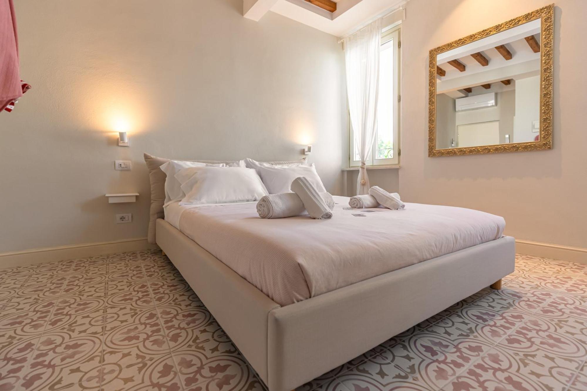 Glam Parma Hotell Eksteriør bilde