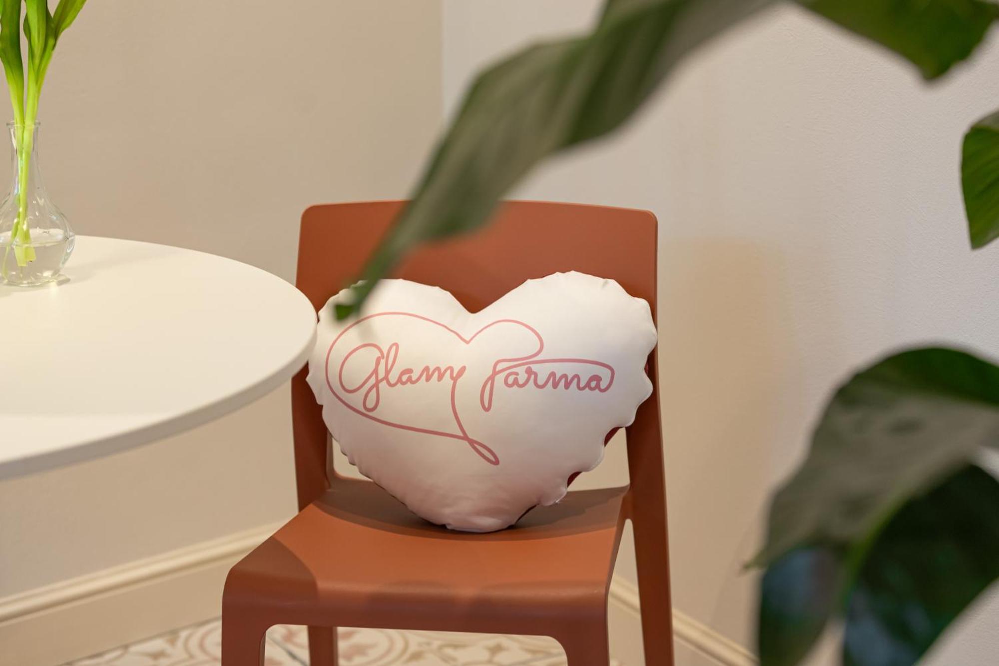 Glam Parma Hotell Eksteriør bilde
