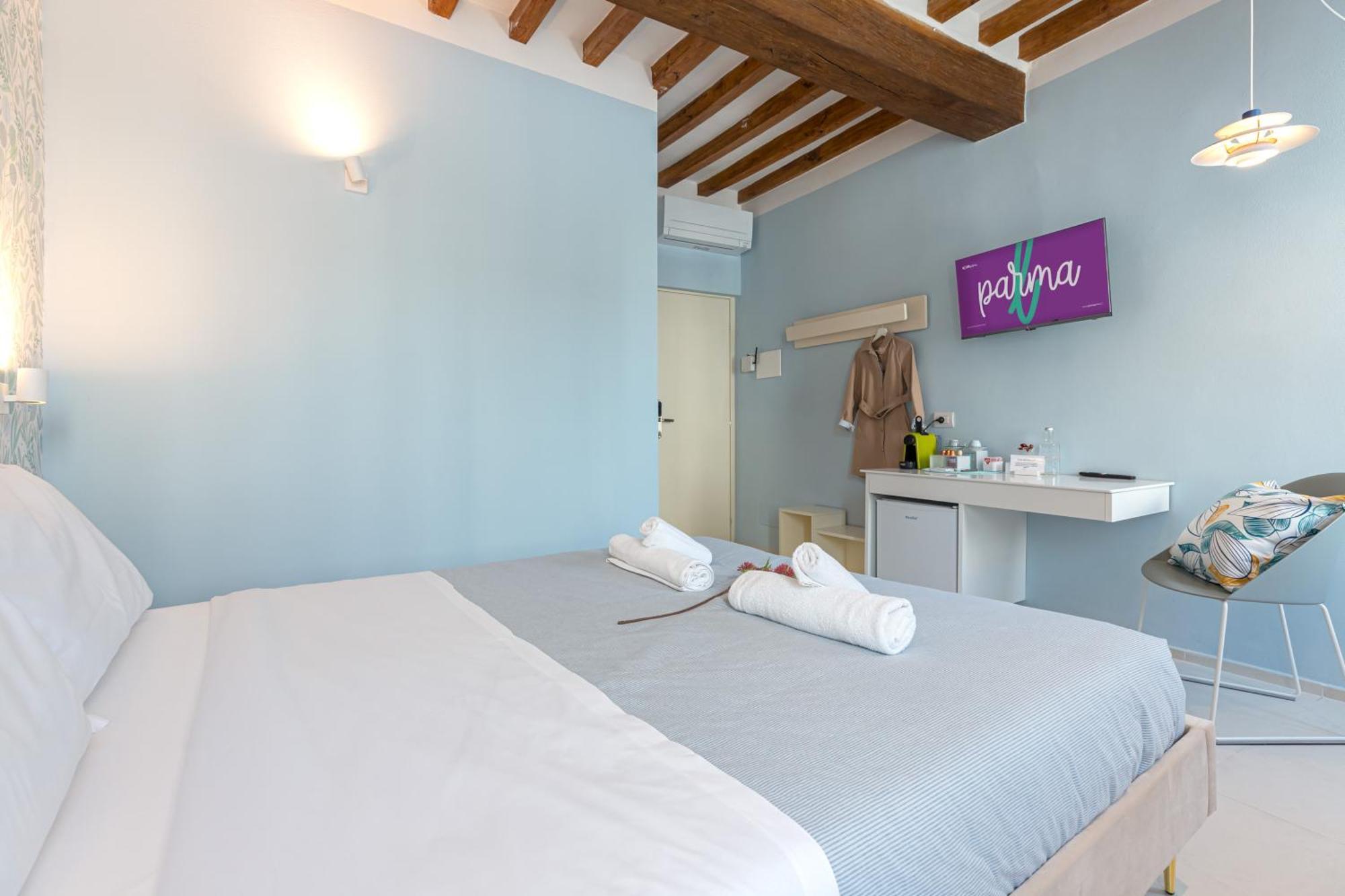 Glam Parma Hotell Eksteriør bilde