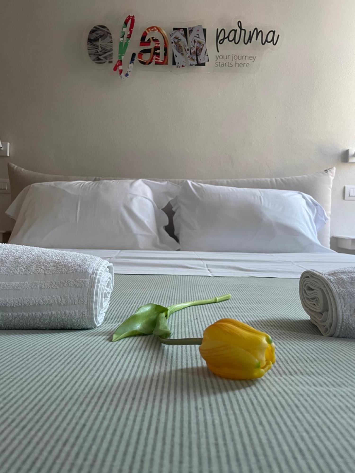 Glam Parma Hotell Eksteriør bilde