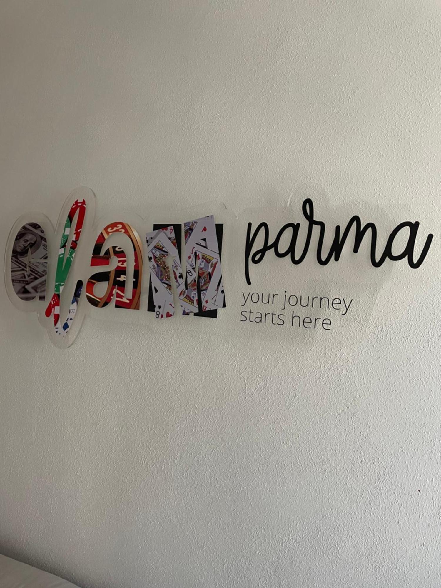 Glam Parma Hotell Eksteriør bilde